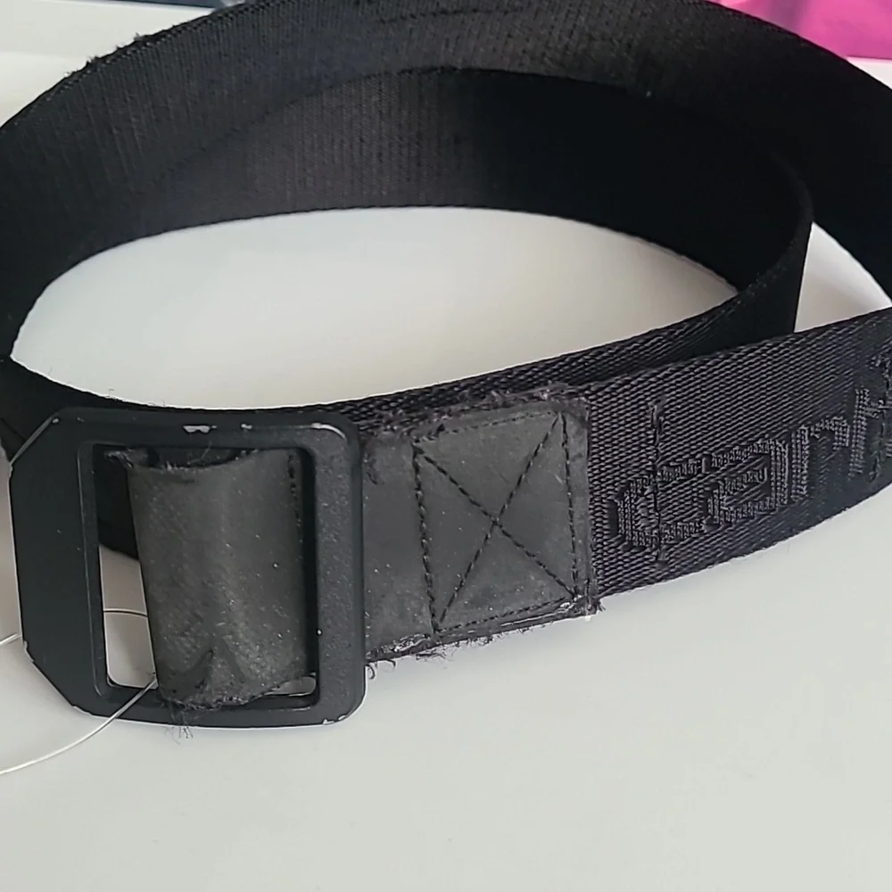Carhartt Black Strap‎ with Logo Detail Mens M